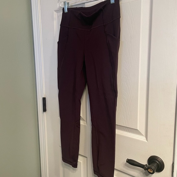 Lulu lemon leggings maroon size 6 - Picture 2 of 13